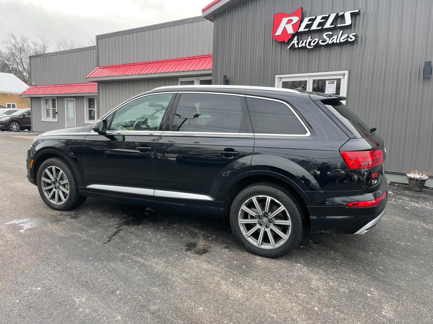 2019 Black /Brown Audi Q7 3.0T Premium Plus quattro (WA1LAAF77KD) with an 3.0L V6 DOHC 24V Supercharged engine, 8A transmission, located at 11115 Chardon Rd. , Chardon, OH, 44024, (440) 214-9705, 41.580246, -81.241943 - Photo#9